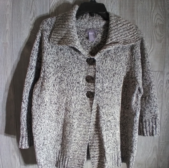 Laura Scott button down sweater - Picture 6 of 10